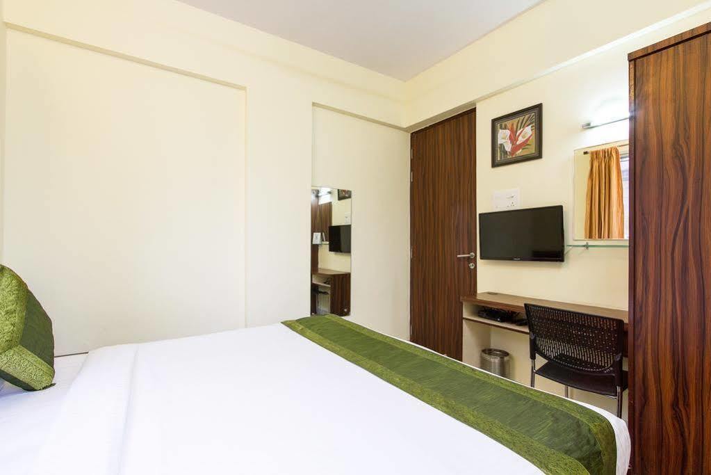 Hotel Treebo Park View Hadapsar Púna Exteriér fotografie